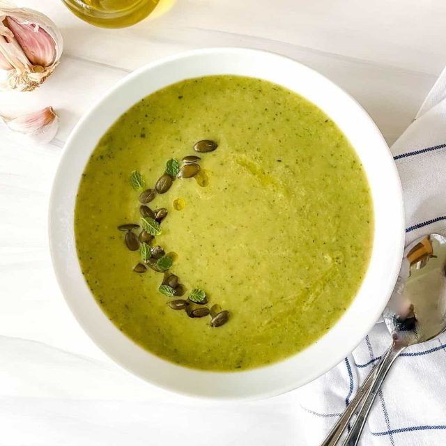 Cream Soup with Broccoli and Asparagus